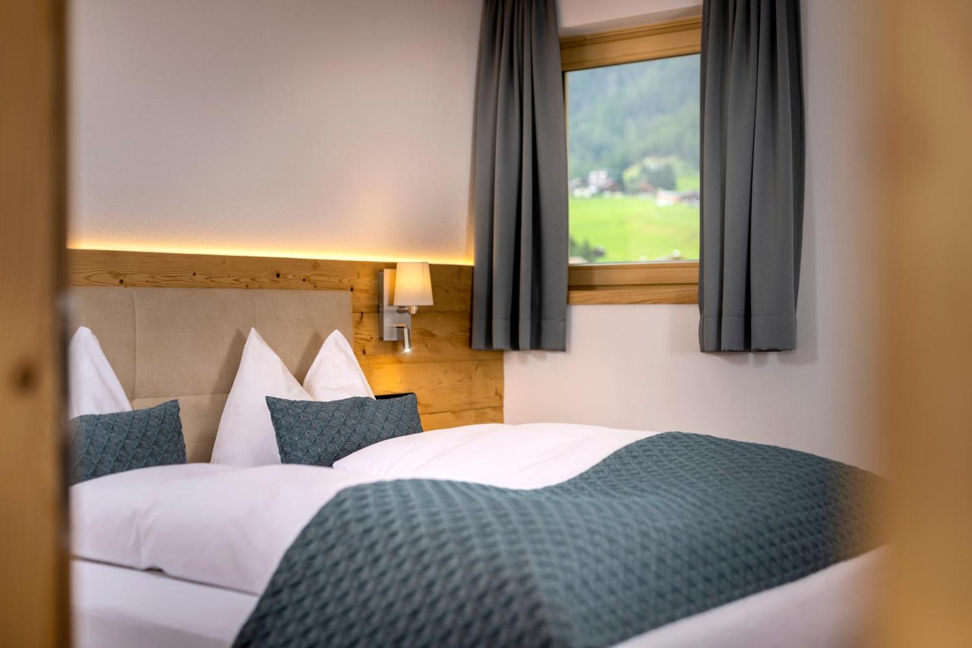 Gamsalm Aparthotel Kals am Grossglockner Exterior photo